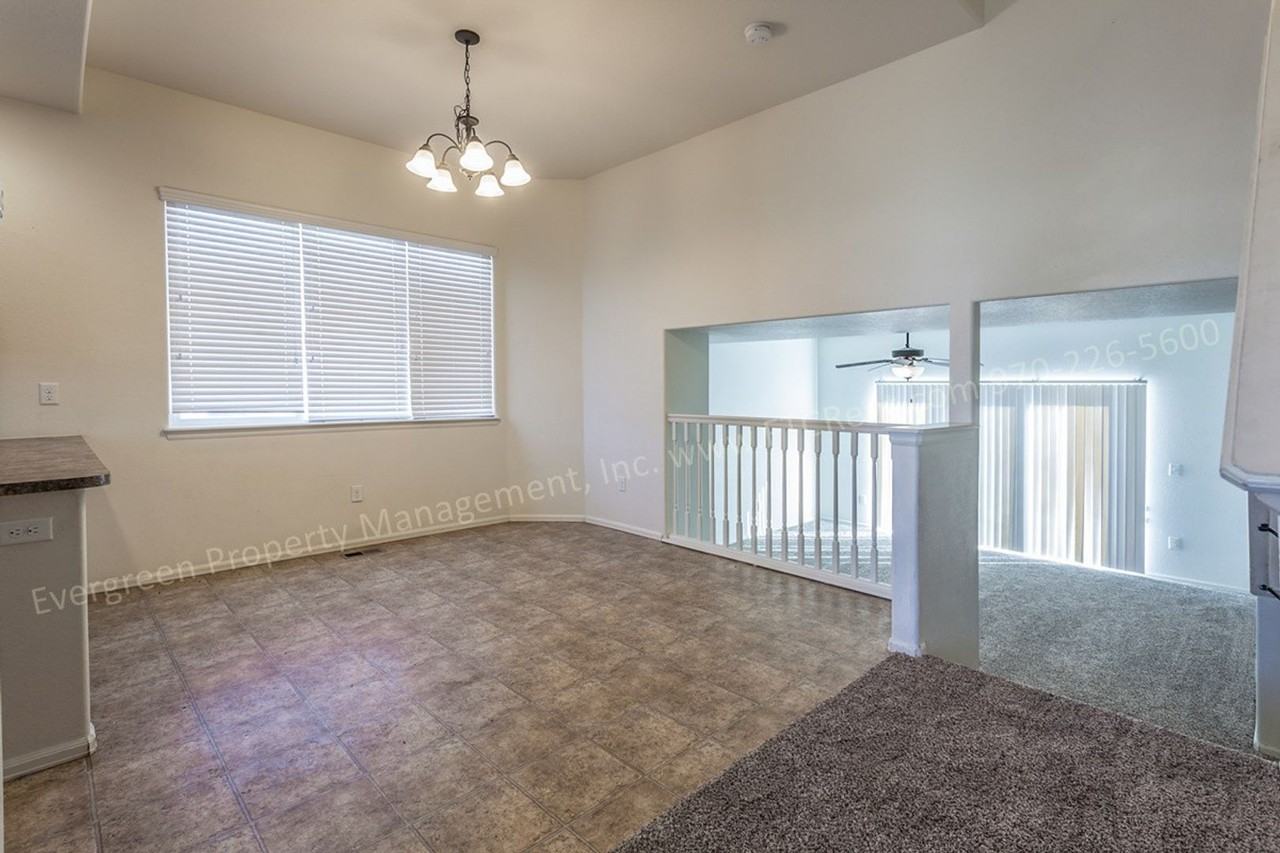 491 Havenbrook Dr - Photo 4 of 29