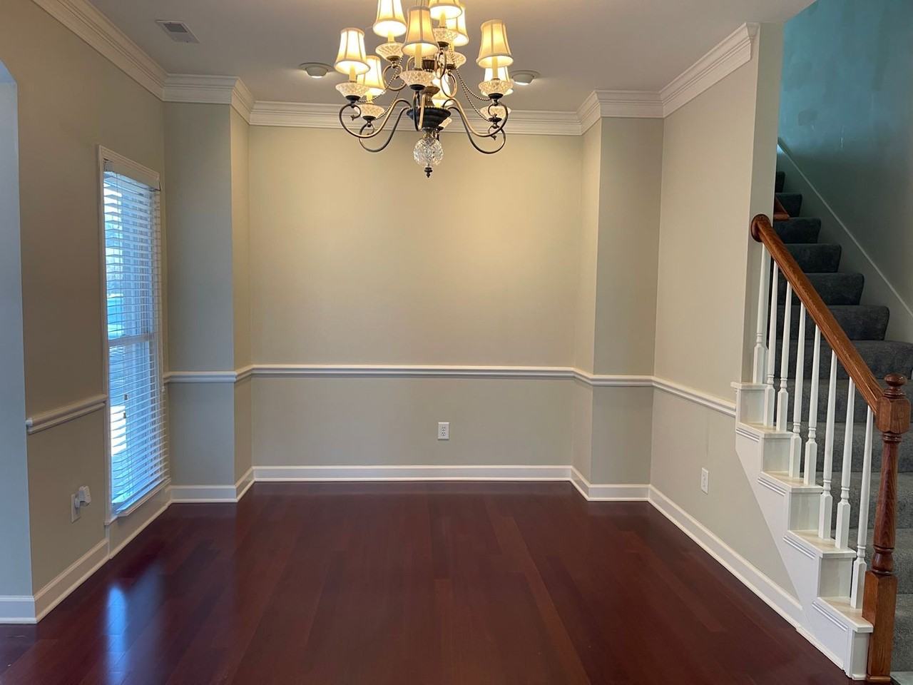 215 Stoners Glen Ct - Photo 5 of 31