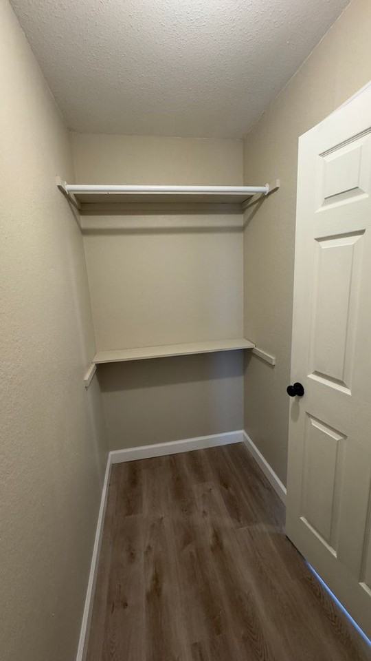 LOTO - Sunset Apts - Photo 2 of 12