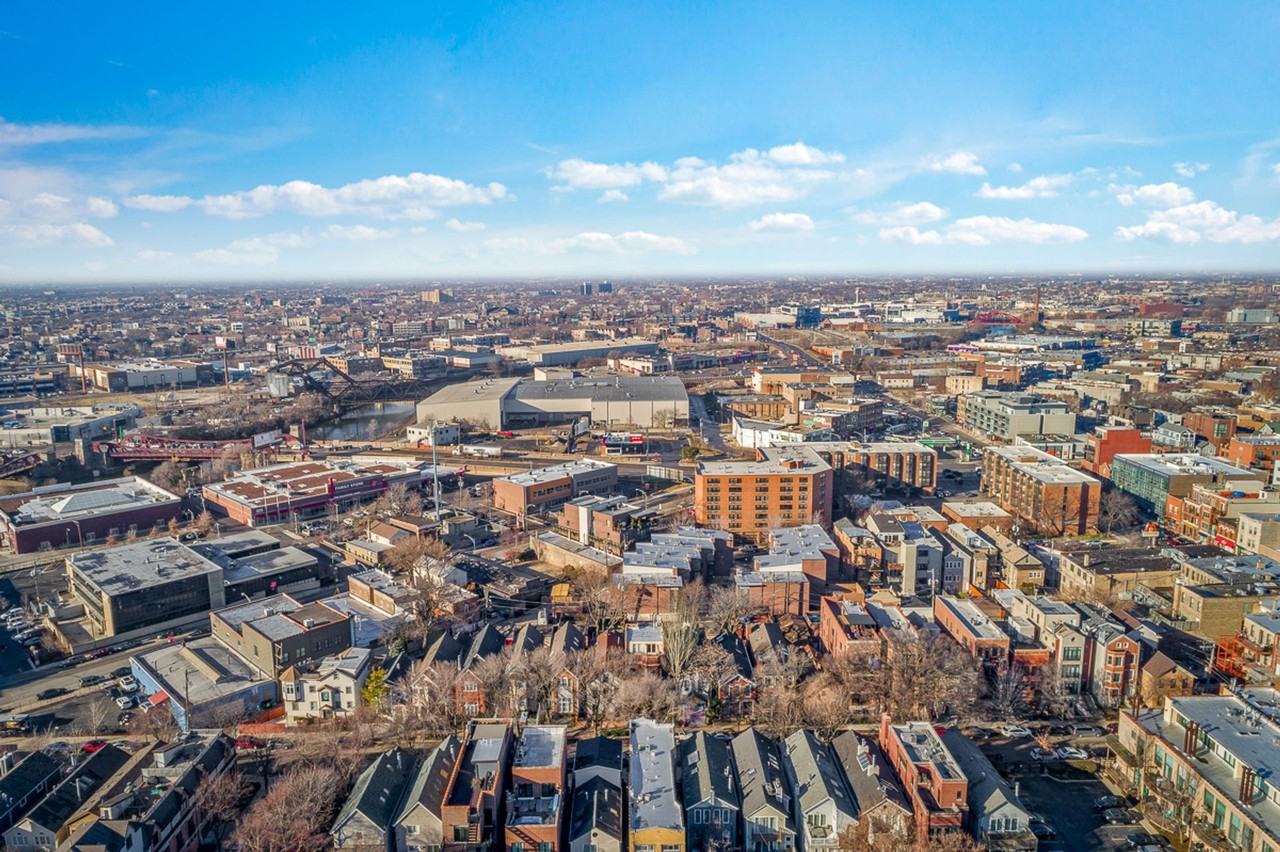 2334 N. Greenview - Photo 3 of 6