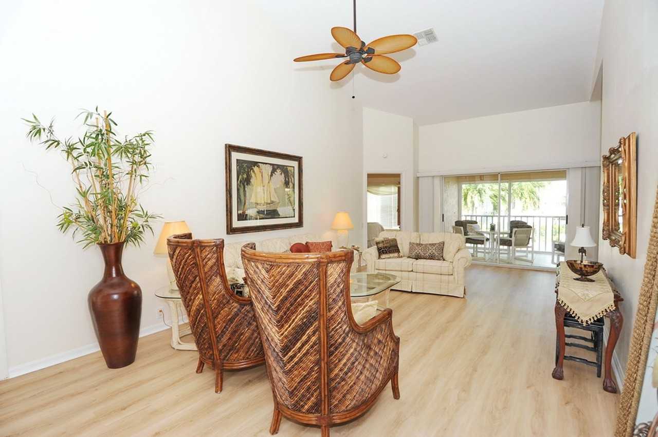 3930 3930 WINDWARD PASSAGE #202 - Photo 7 of 18