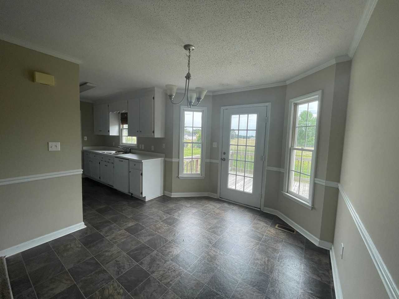 106 Labonte Dr - Photo 2 of 10