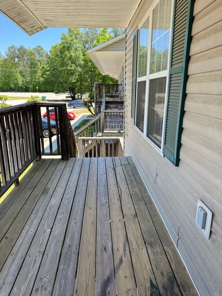 Thornbrook 3- Herndon - Photo 3 of 15
