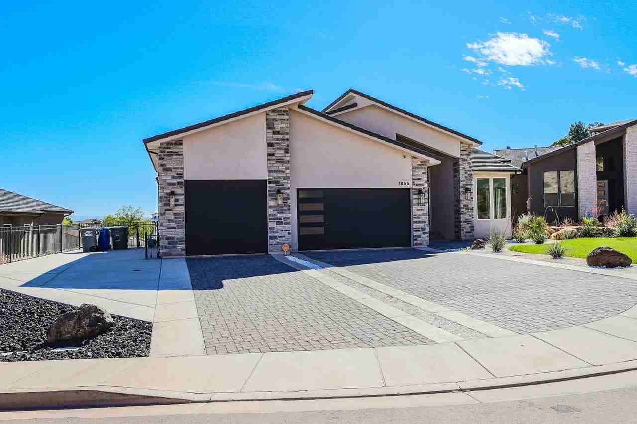 1855 W 740 South Cir - Photo 4 of 50