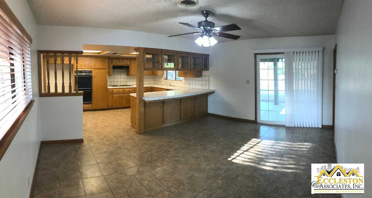 3734 Dalehurst Dr - Photo 3 of 29