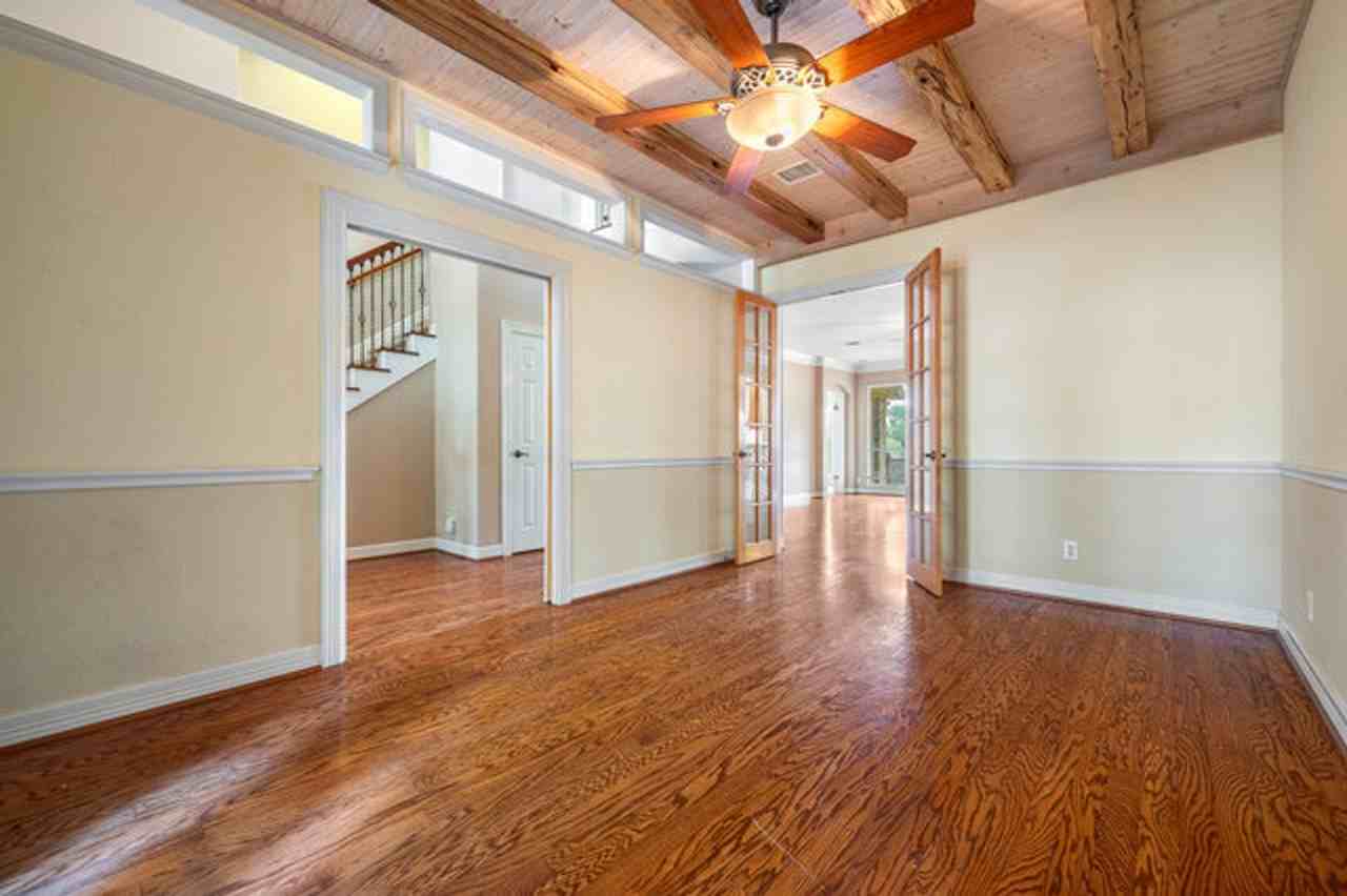 410 Cadence Hl - Photo 5 of 28