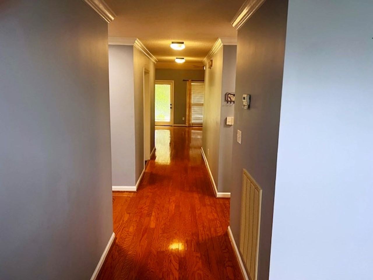 2237 Ascot Ln - Photo 2 of 15