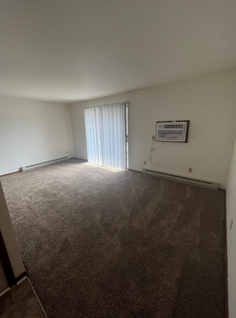 Wicklow Apartments - Photo 2 of 12