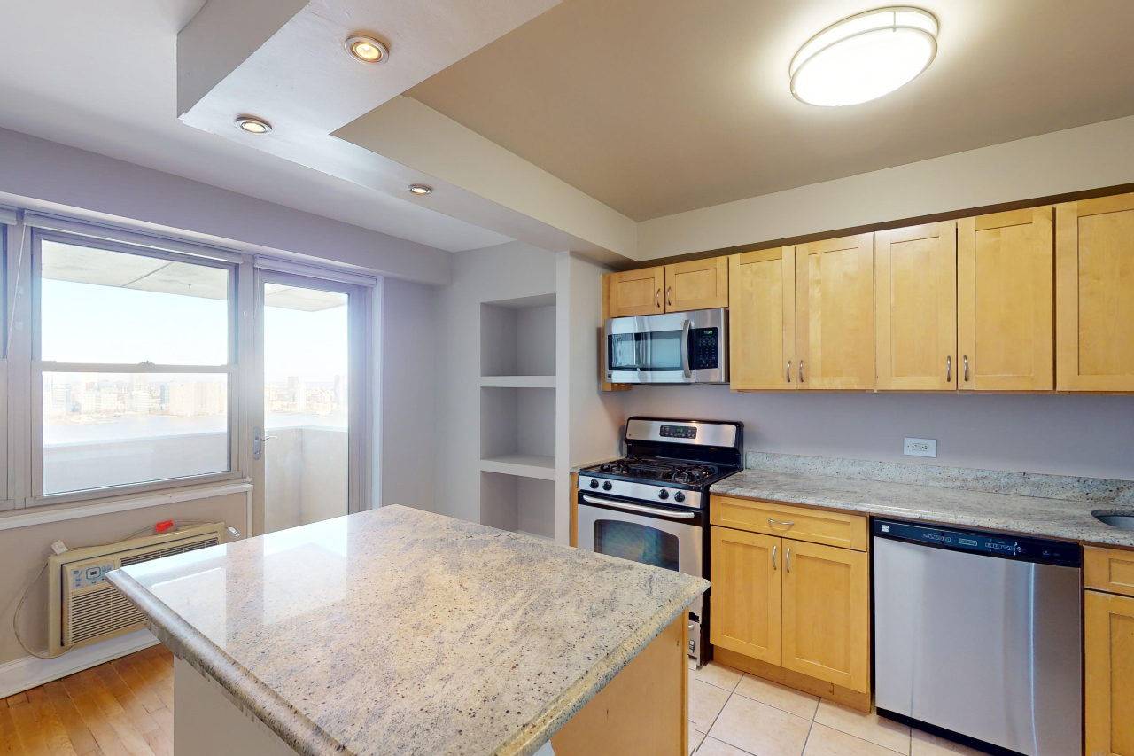 40 Harrison St #40-35L - Photo 7 of 21