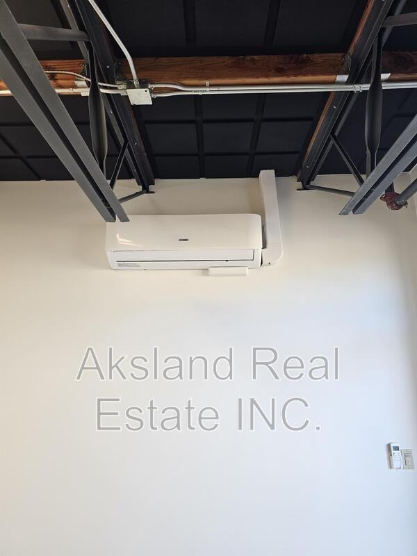 1463 Moffat Blvd #7B - Photo 3 of 6