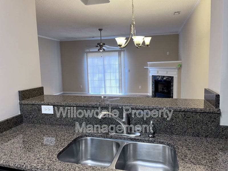 5364 Patuxent Dr - Photo 3 of 19