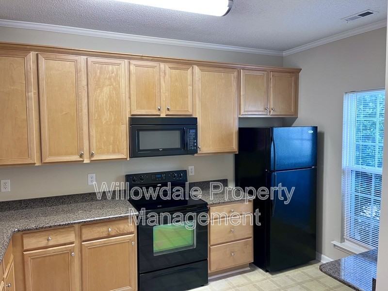 5364 Patuxent Dr - Photo 5 of 19
