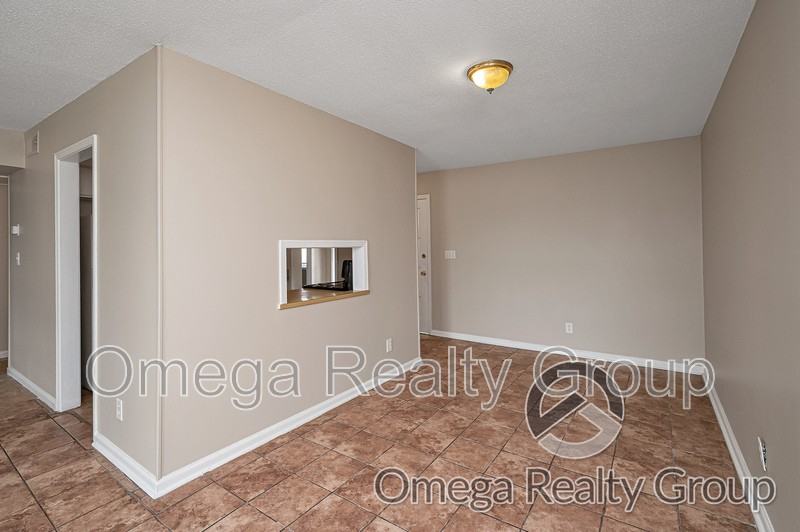 3382 Mcgehee Rd #H - Photo 6 of 25