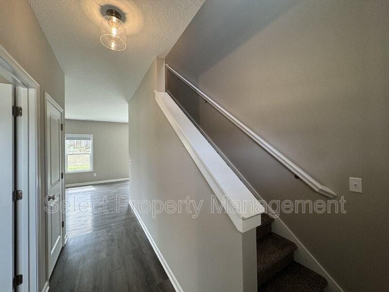 8160 Haven Blvd - Photo 6 of 31