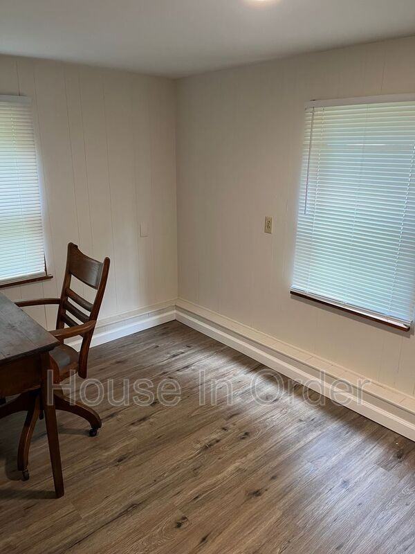 144A Chestnut St - Photo 7 of 9