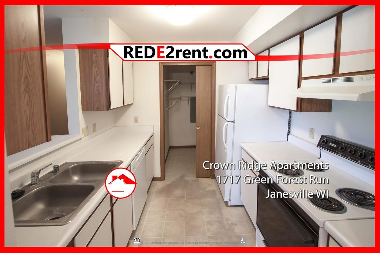 Crown Ridge - Photo 3 of 10