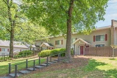 Sage Pointe - Photo 5 of 50