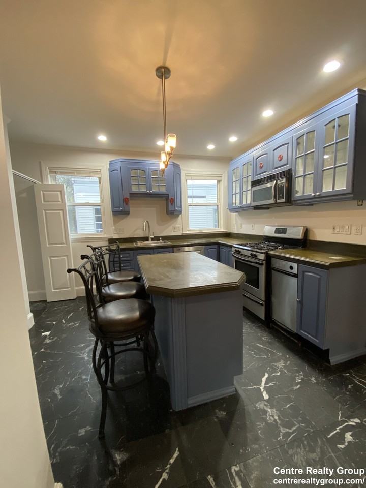 200 Hyde Park Ave #3 - Photo 3 of 25