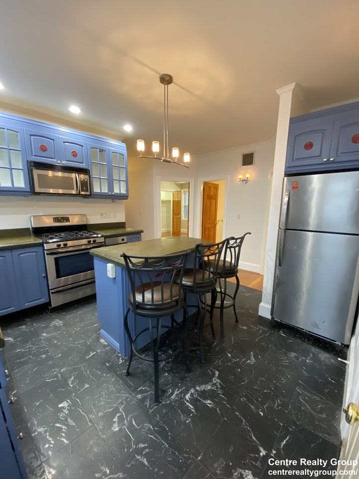 200 Hyde Park Ave #3 - Photo 5 of 25