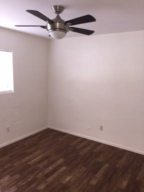 4276 Cherokee Ave - Photo 3 of 5