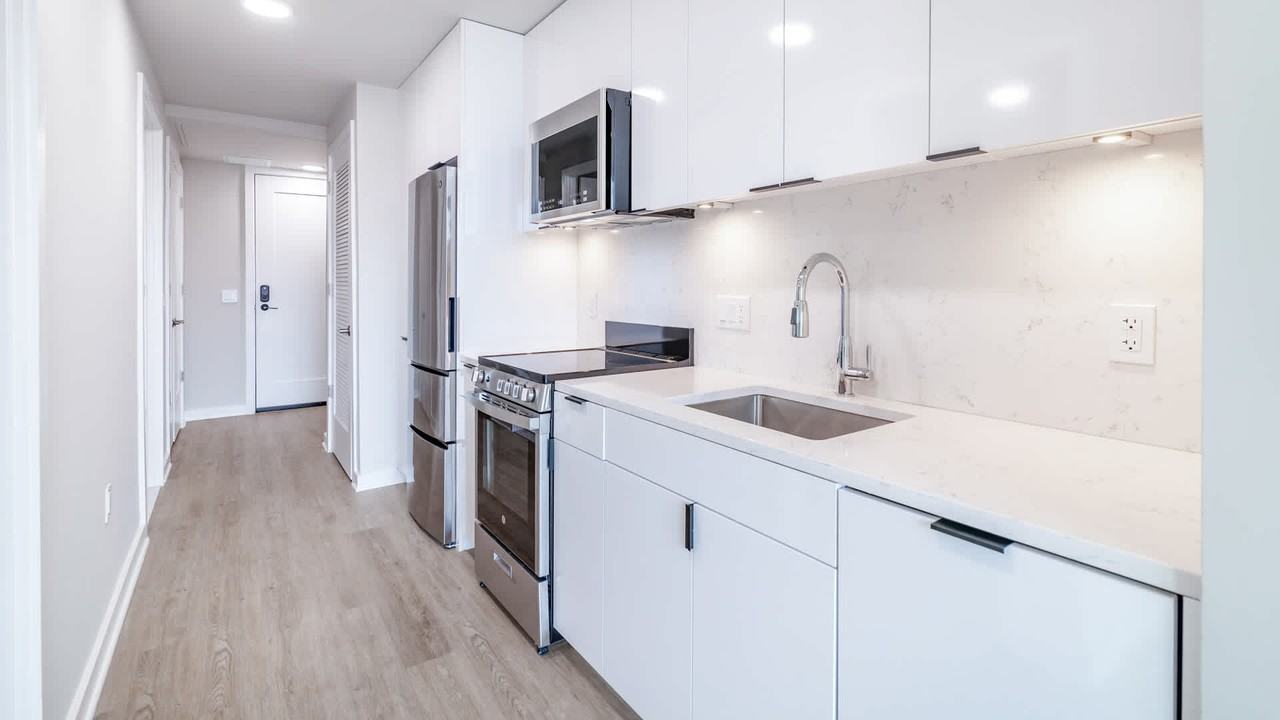 Reverb - Photo 6 of 50