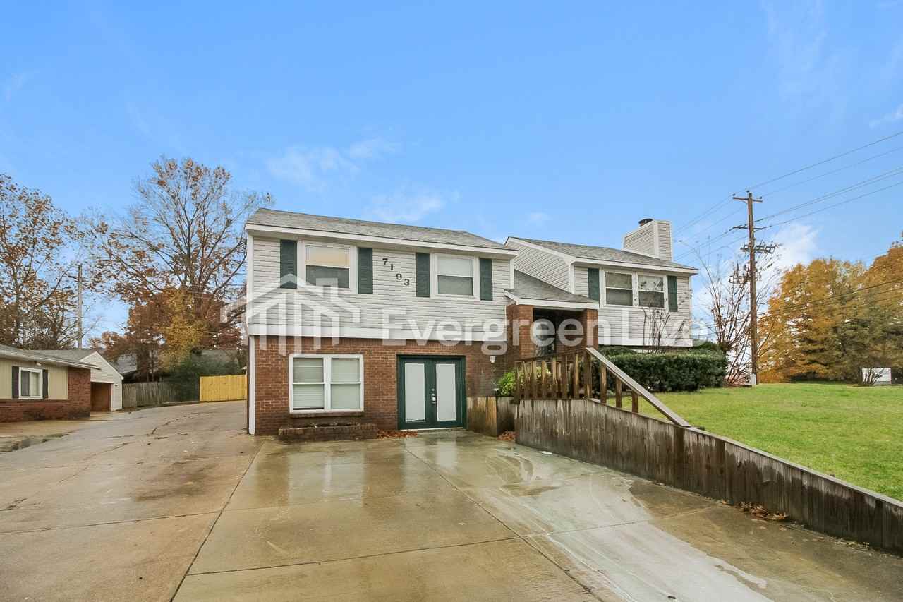 7193 Eggleston Rd - Photo 3 of 23