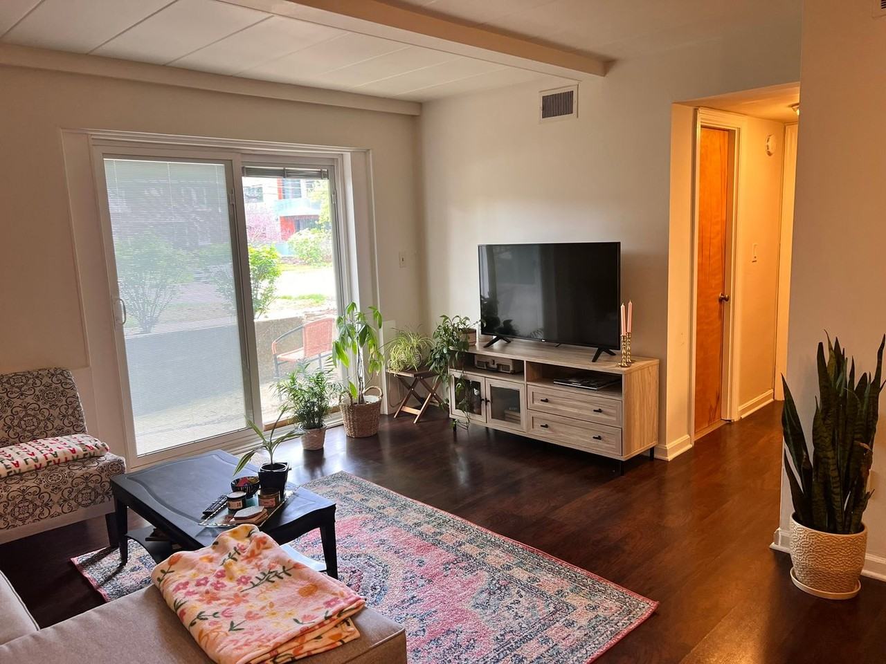 2818 Erie - Photo 2 of 50