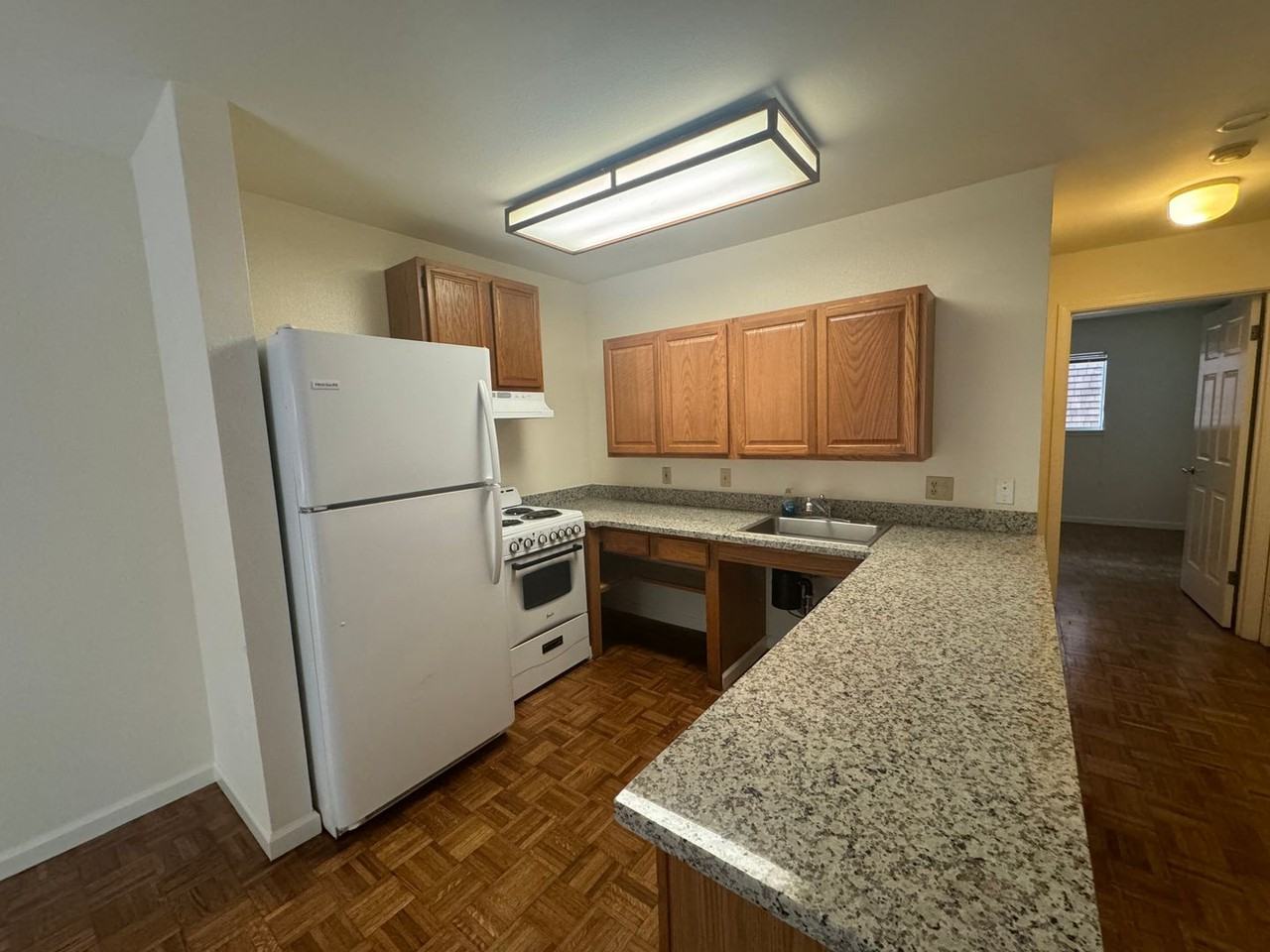 1385 Shattuck Avenue - Photo 7 of 12