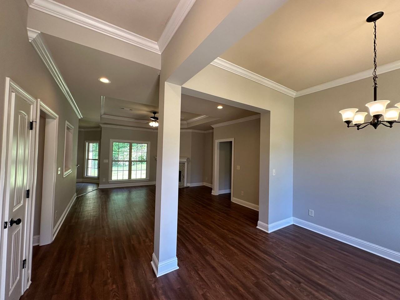 243 Windsong Loop - Photo 2 of 33