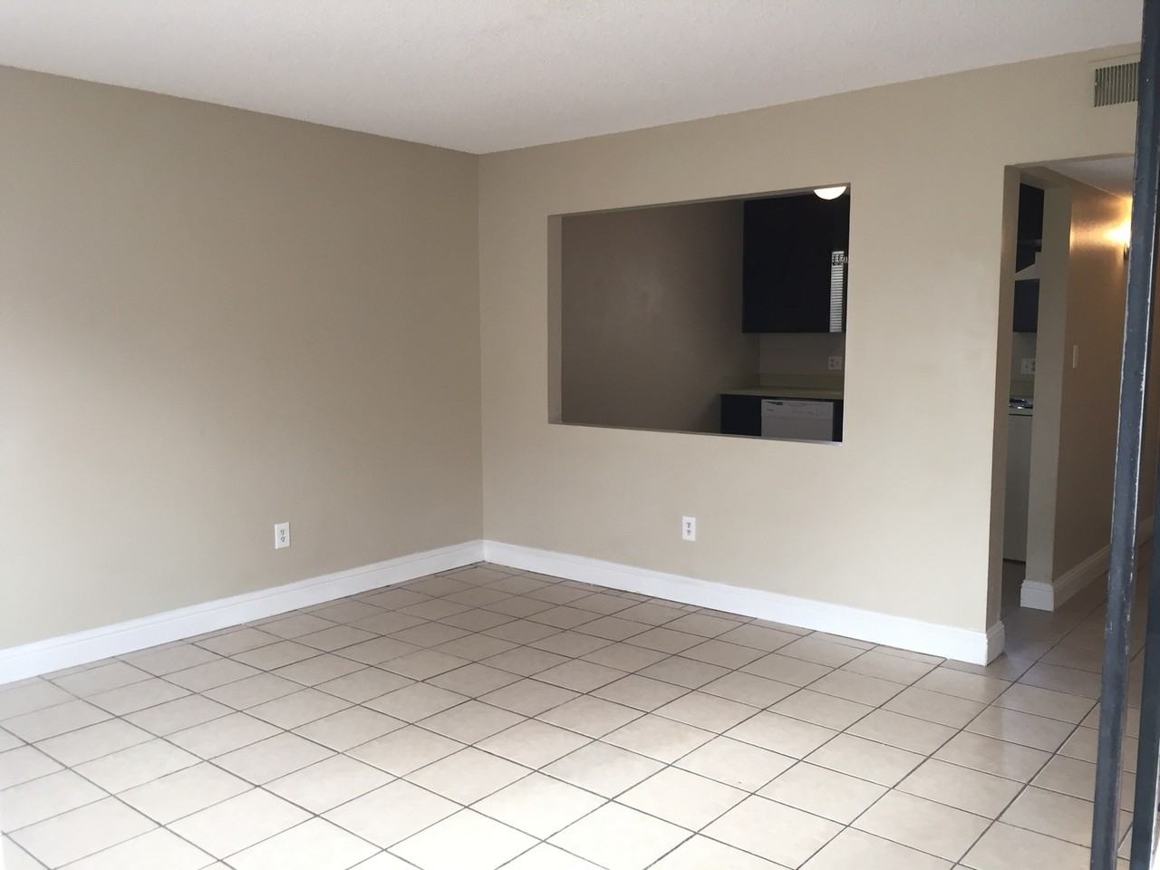 Micheli Ct 3612 - Photo 3 of 17