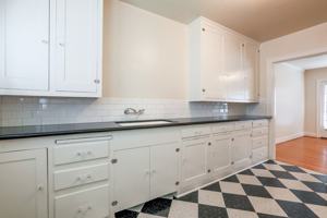 featured image of 2310 Ne Weidler St