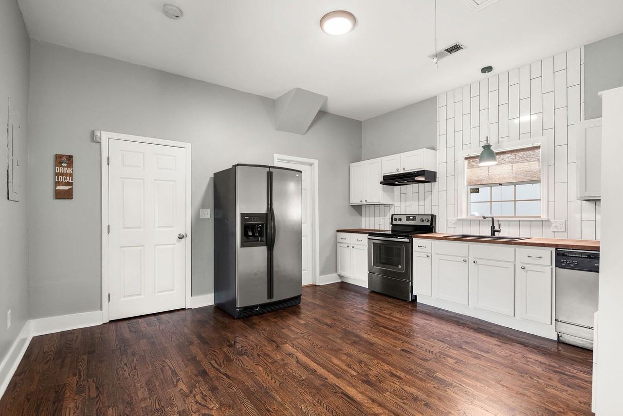 1021 N 6th St - Photo 7 of 29