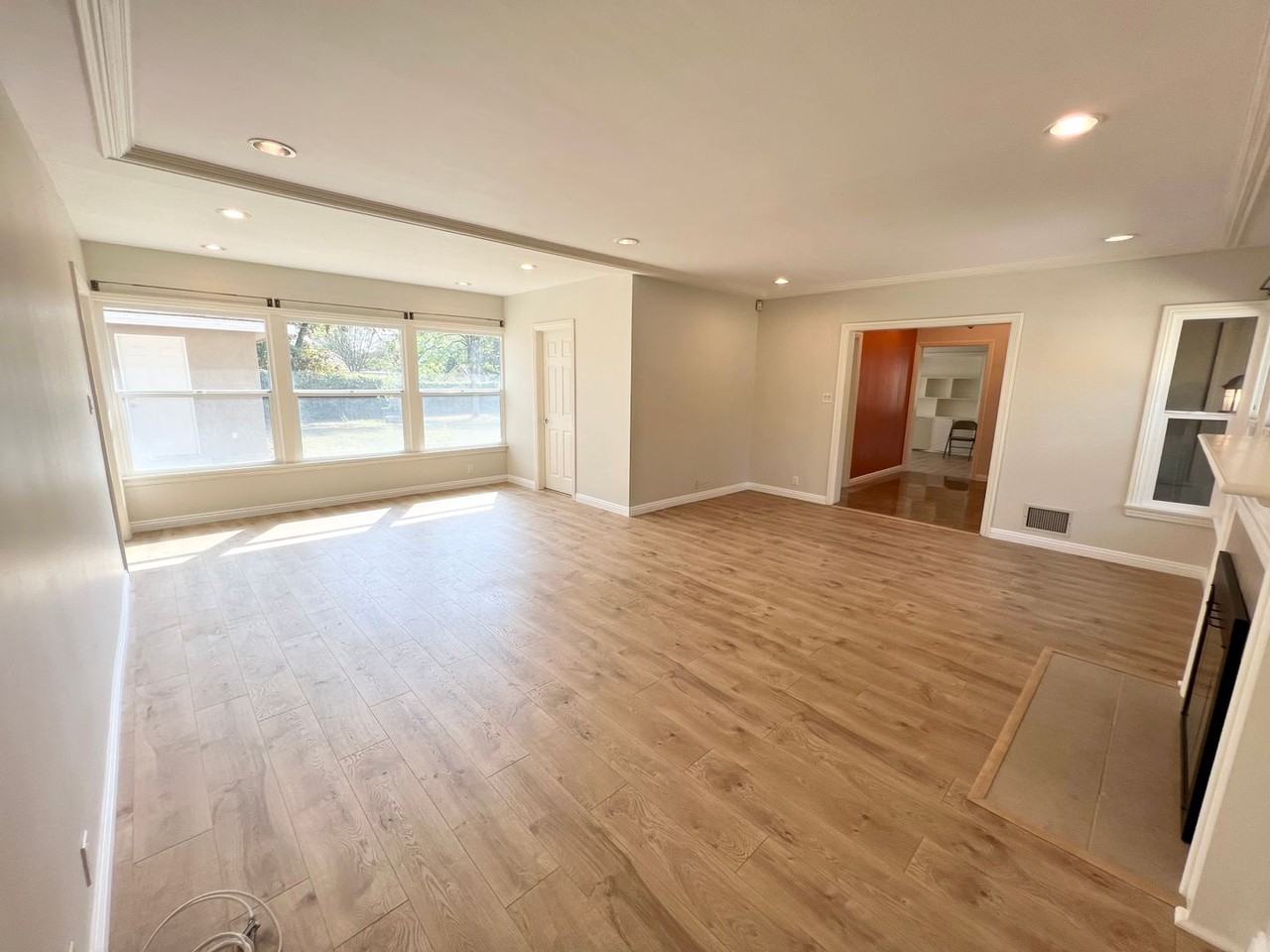 1920 Del Mar Ave - Photo 2 of 50