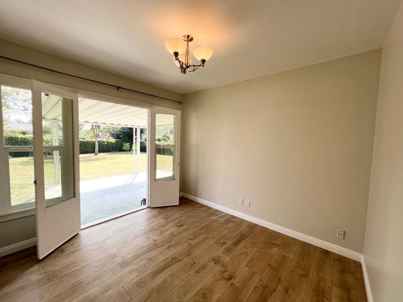 1920 Del Mar Ave - Photo 3 of 50