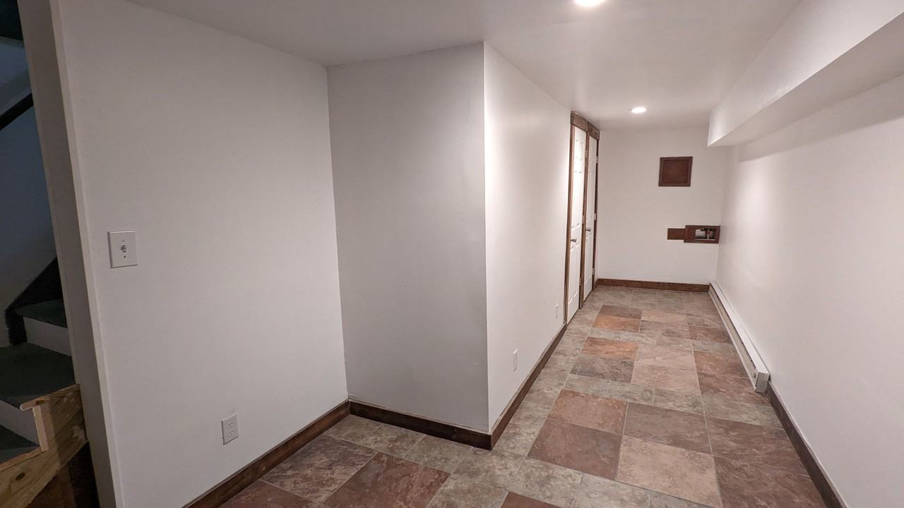 70 1st St - Photo 5 of 7