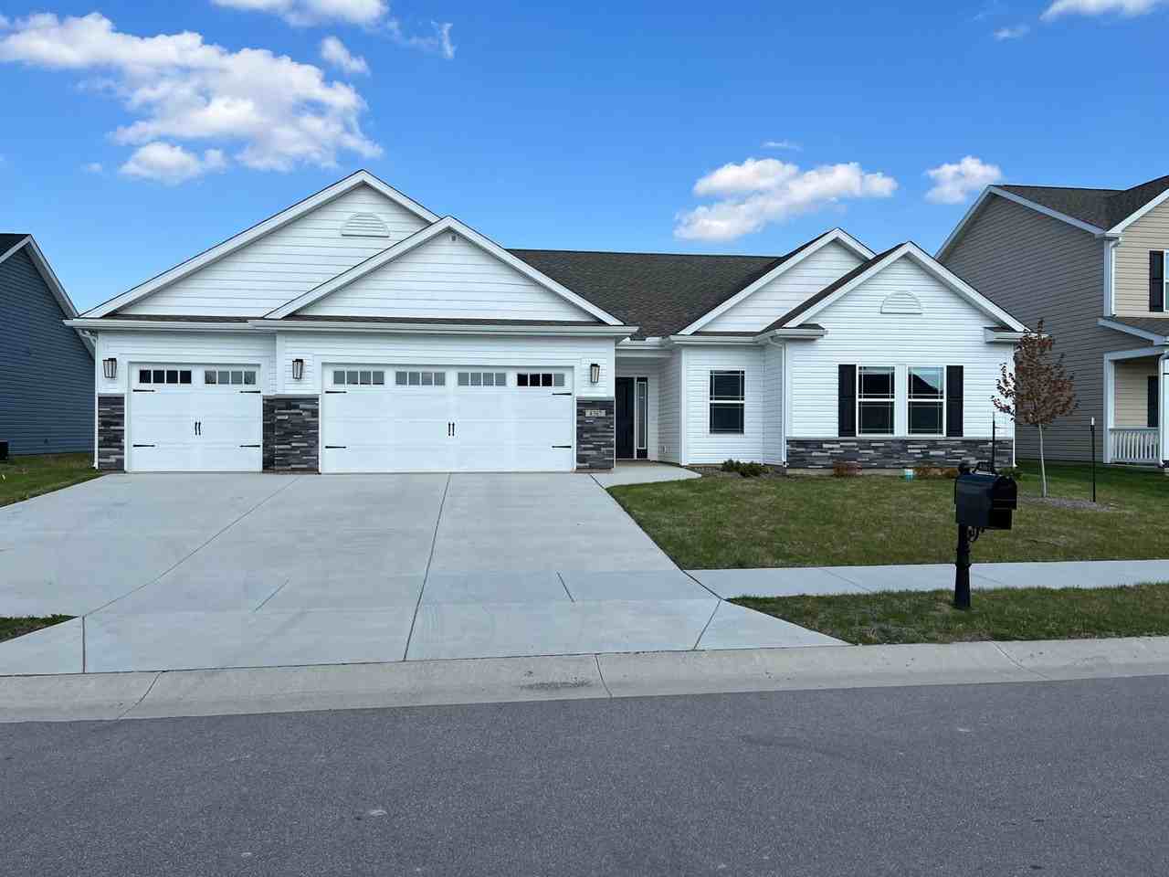 4367 Foal Dr - Photo 2 of 28