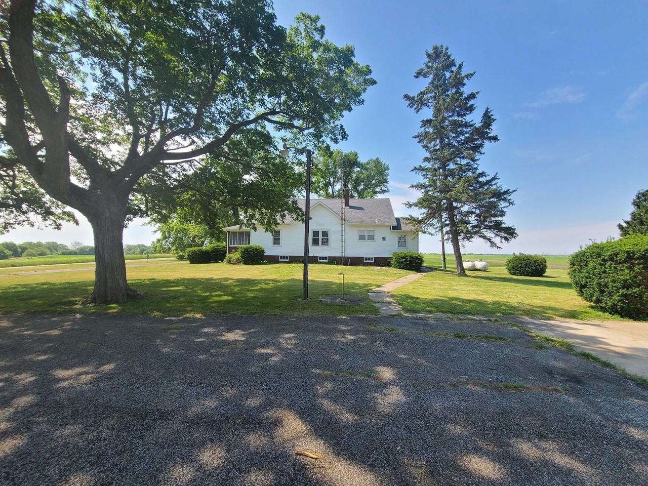 268 N 3450 East Rd - Photo 2 of 17