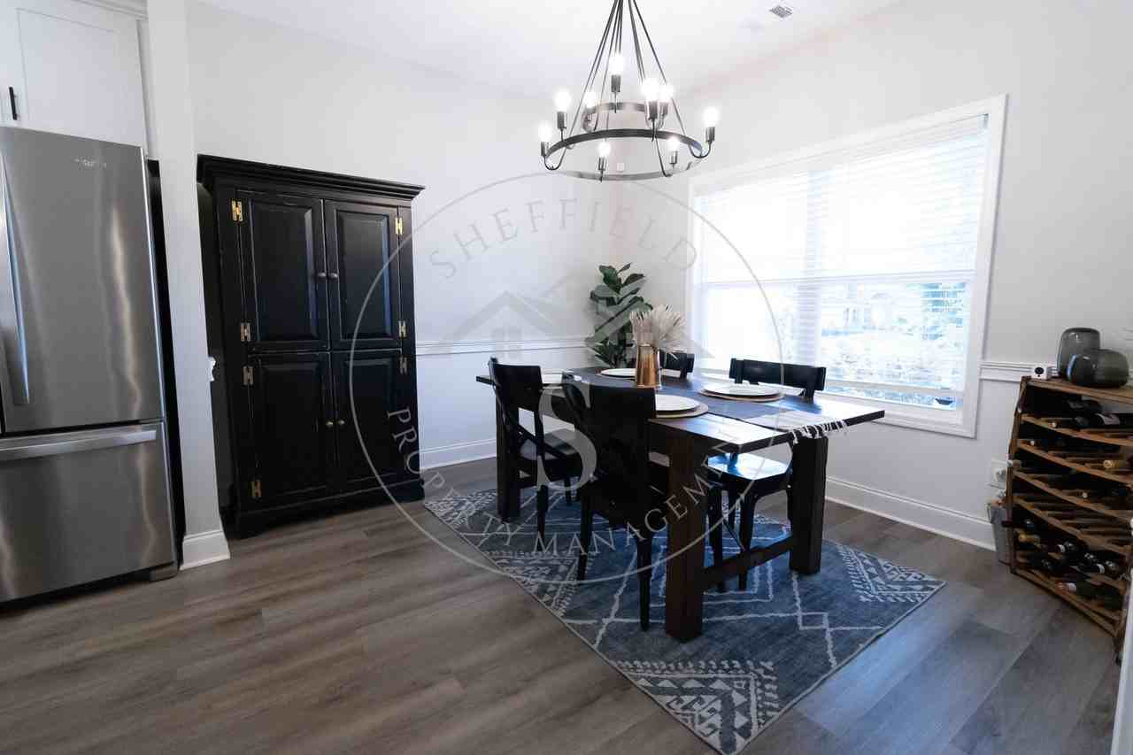 7322 Pine Chase Dr - Photo 7 of 33