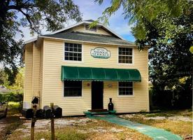 featured image of 1306 17th St W