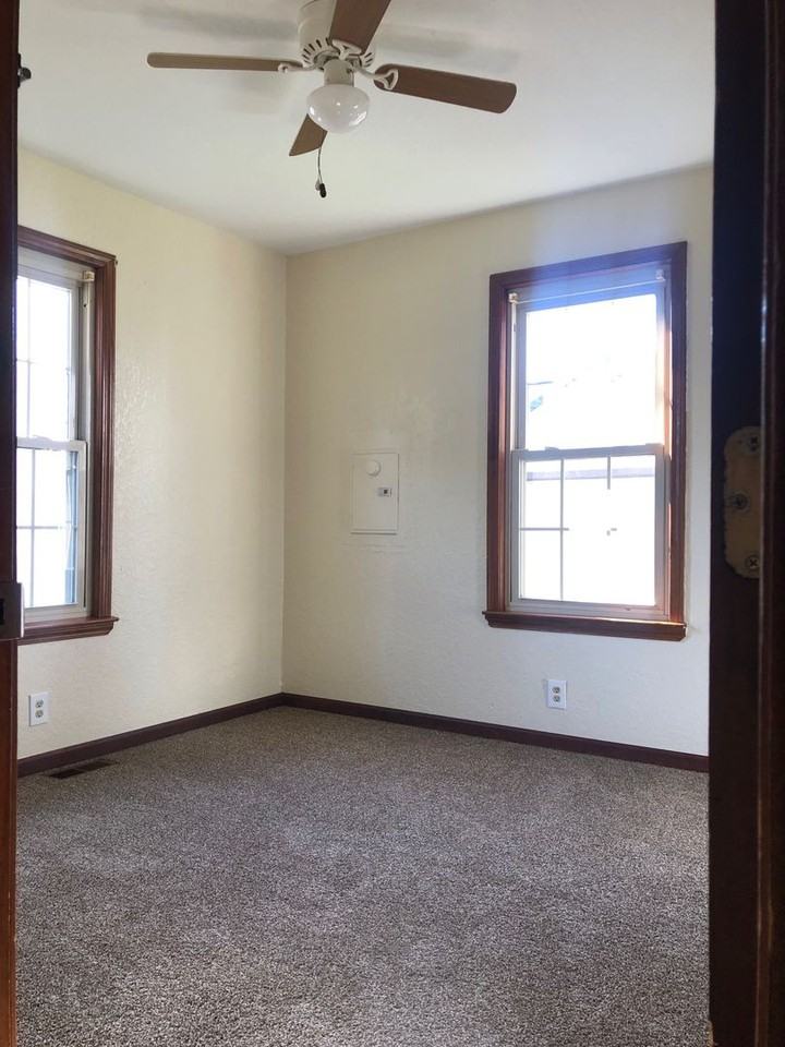 1755 Welker Ave - Photo 3 of 11
