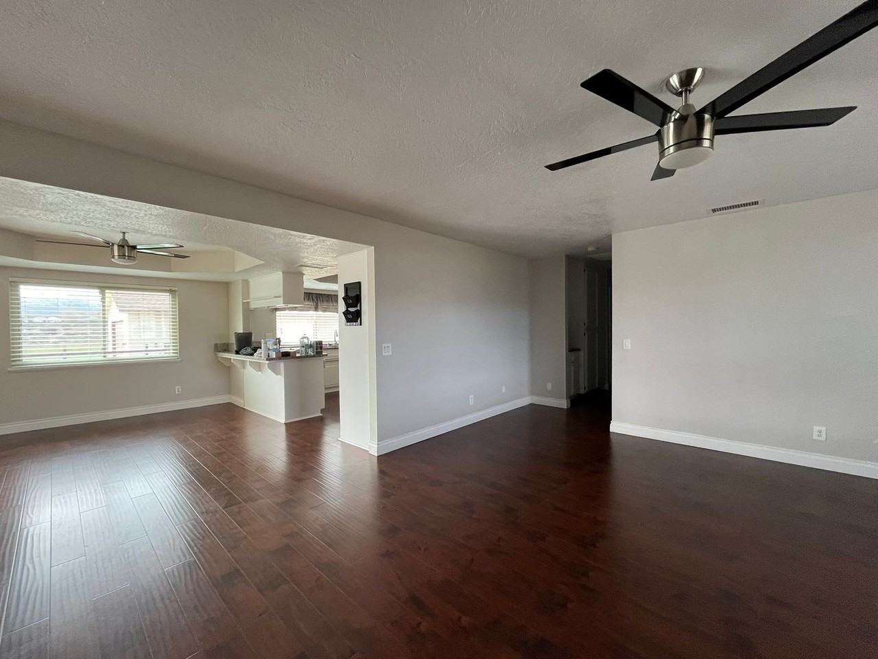 19105 Centennial St - Photo 6 of 26