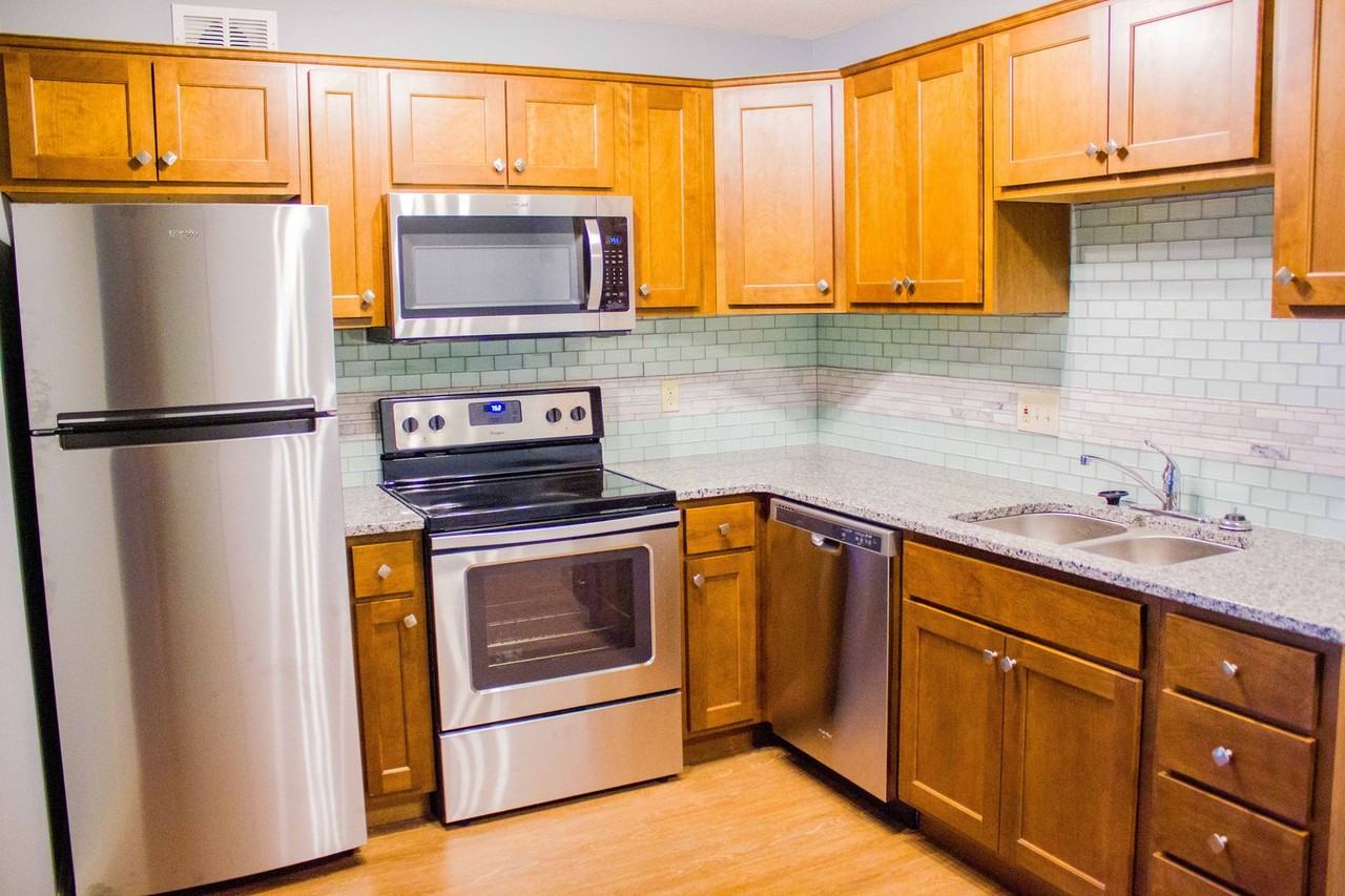 Hepburn Square - Photo 7 of 15