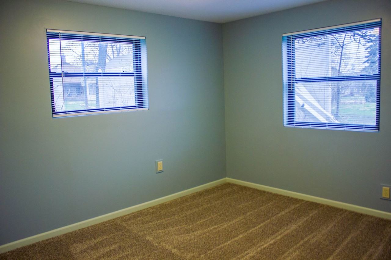 Hepburn Square - Photo 5 of 15