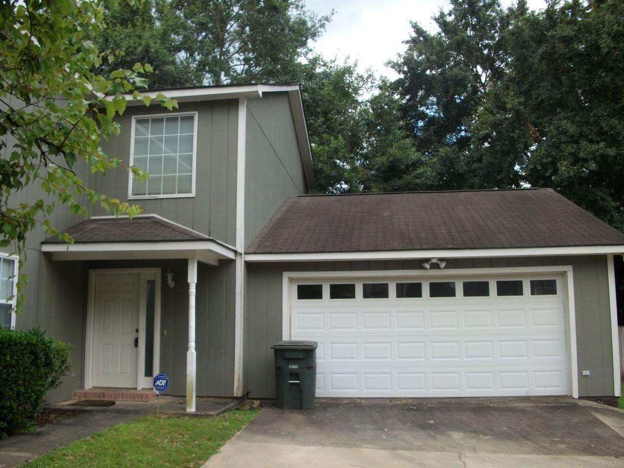 159 Commons Drive - Photo 2 of 29