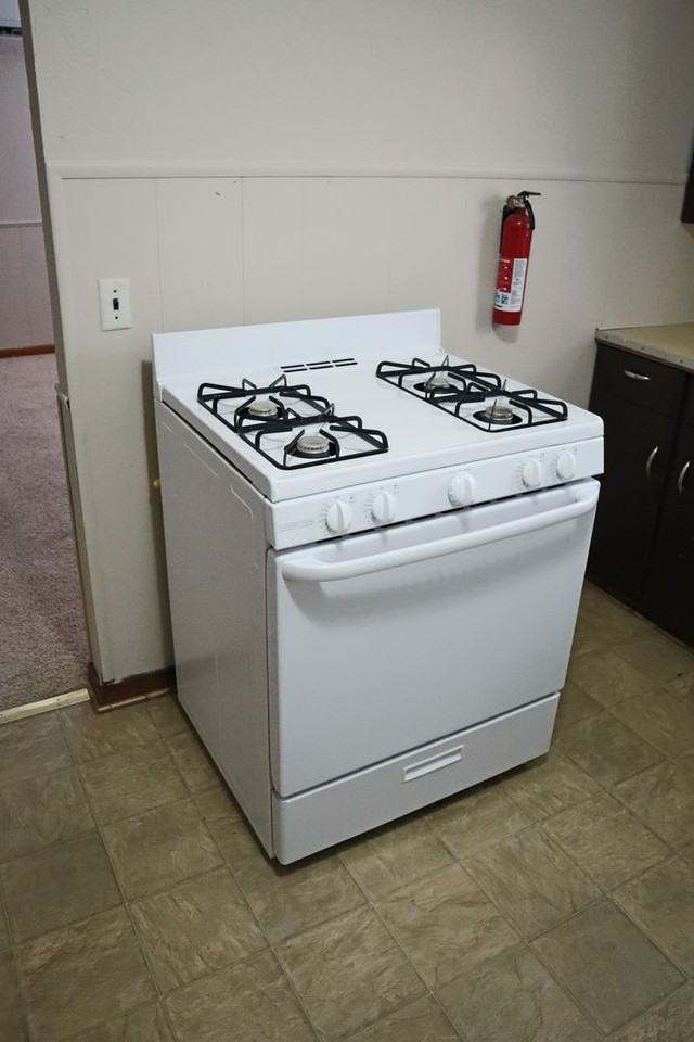 309 1/2 E Oklahoma Ave - Photo 6 of 26
