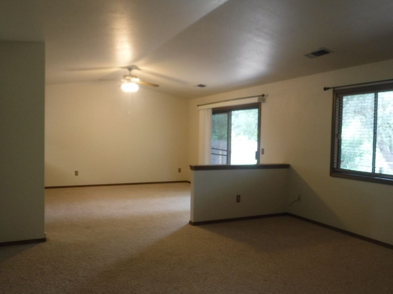 3314 Somerset Ave - Photo 2 of 20