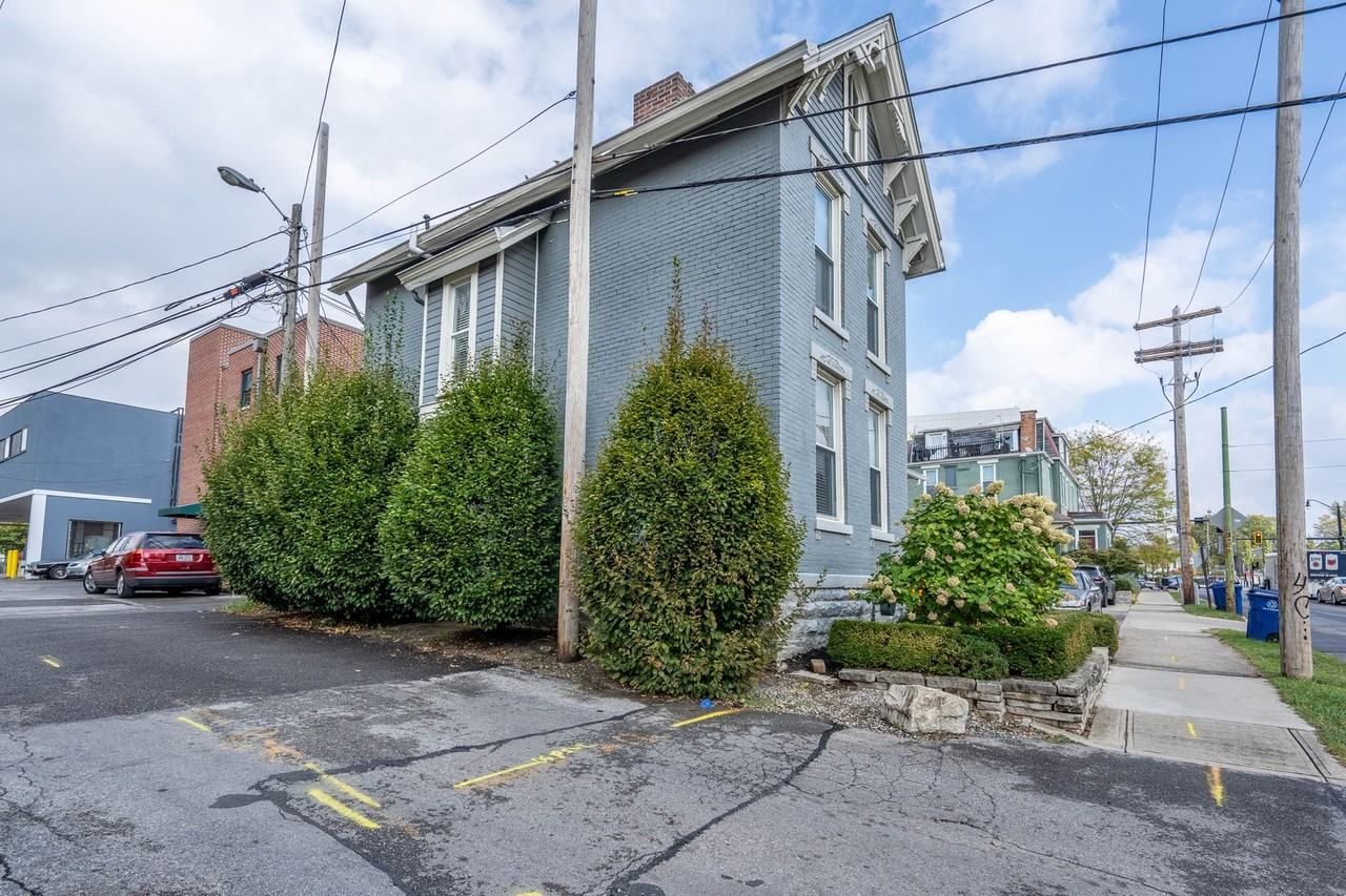 26 King Ave - Photo 2 of 23