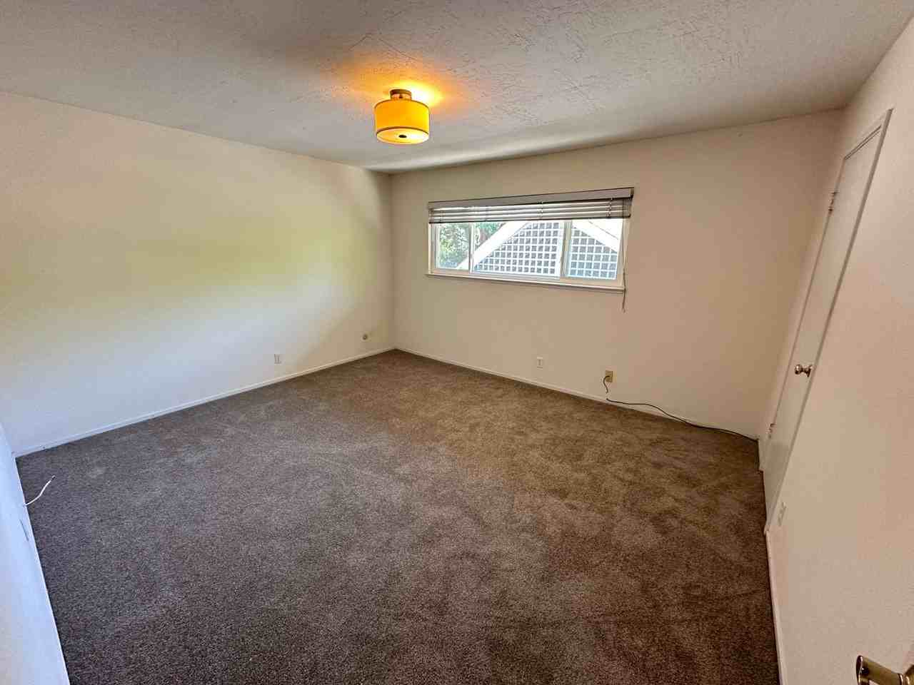 1470 Danville Blvd #6 - Photo 7 of 16