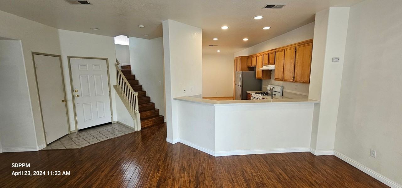 10960 Ivy Hill Dr #6 - Photo 6 of 34