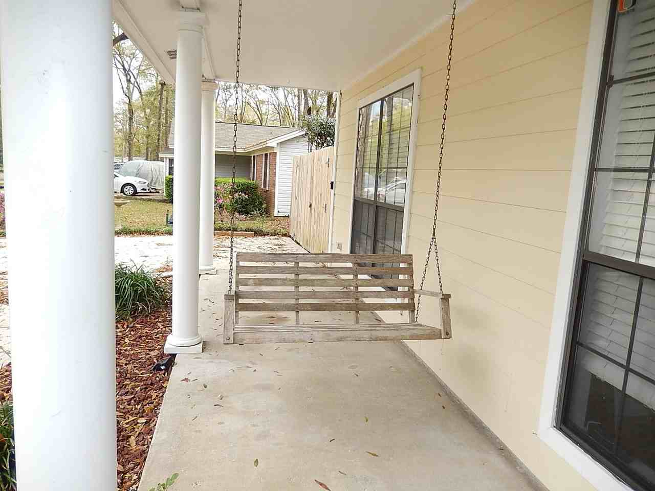 5527 Denargo Dr - Photo 2 of 27